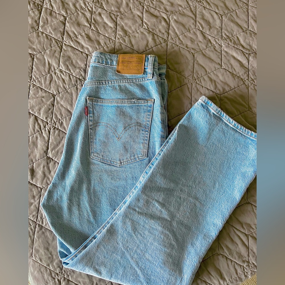 Levi's Ribcage Crop Bootcut Jeans